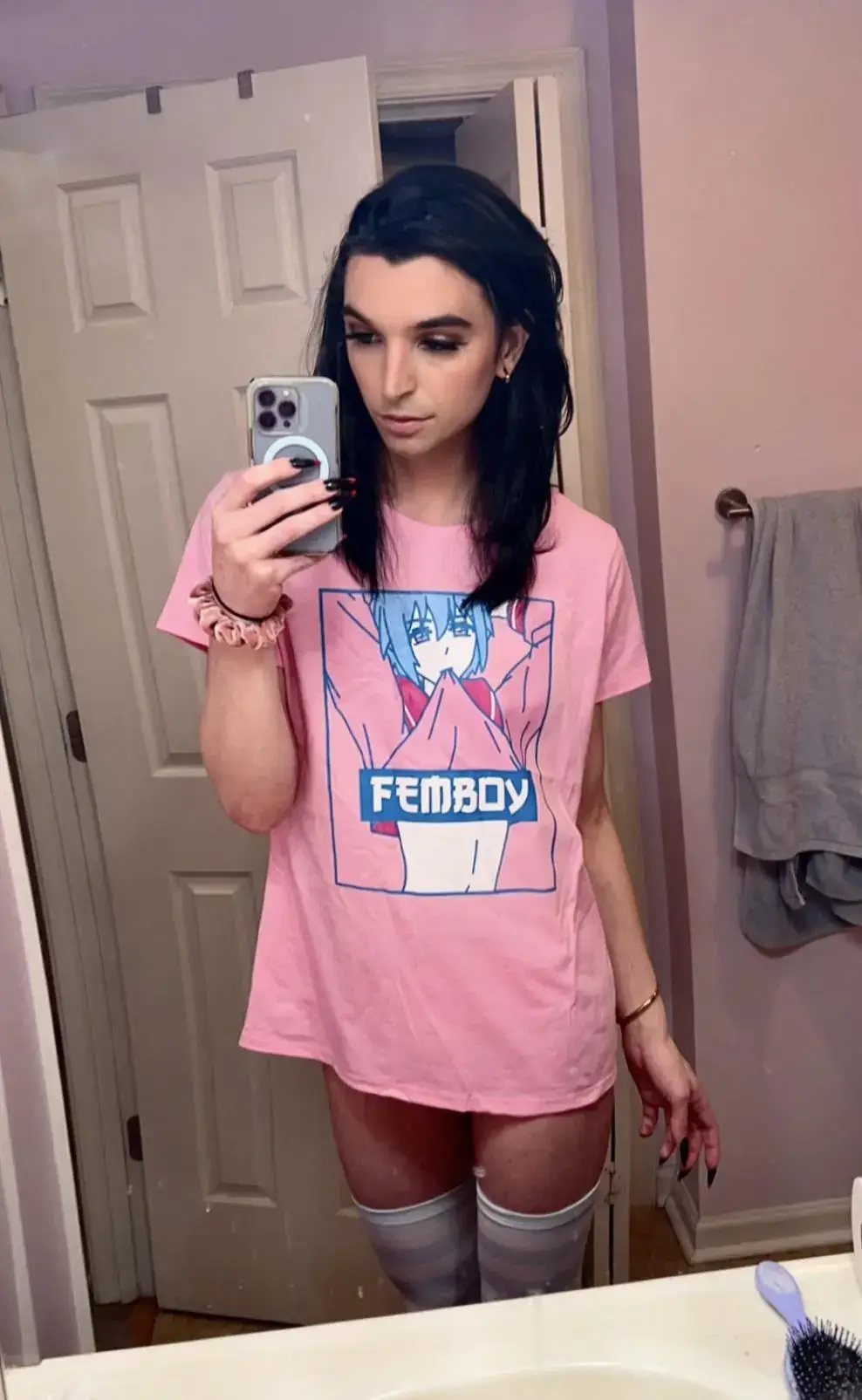 FemboyDatingApp.com | Find Femboys Near You Today!